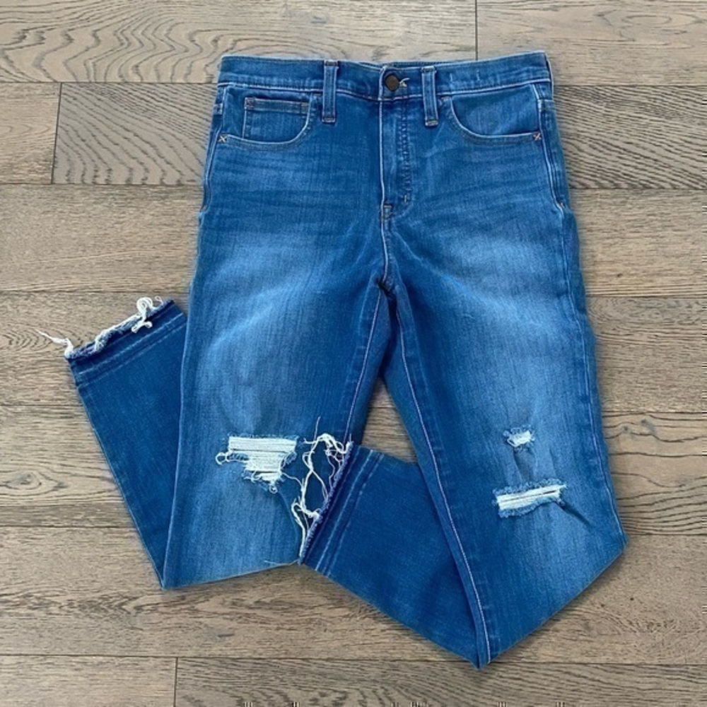 Madewell 10” High Rise Distressed Frayed Hem Skinny Jeans